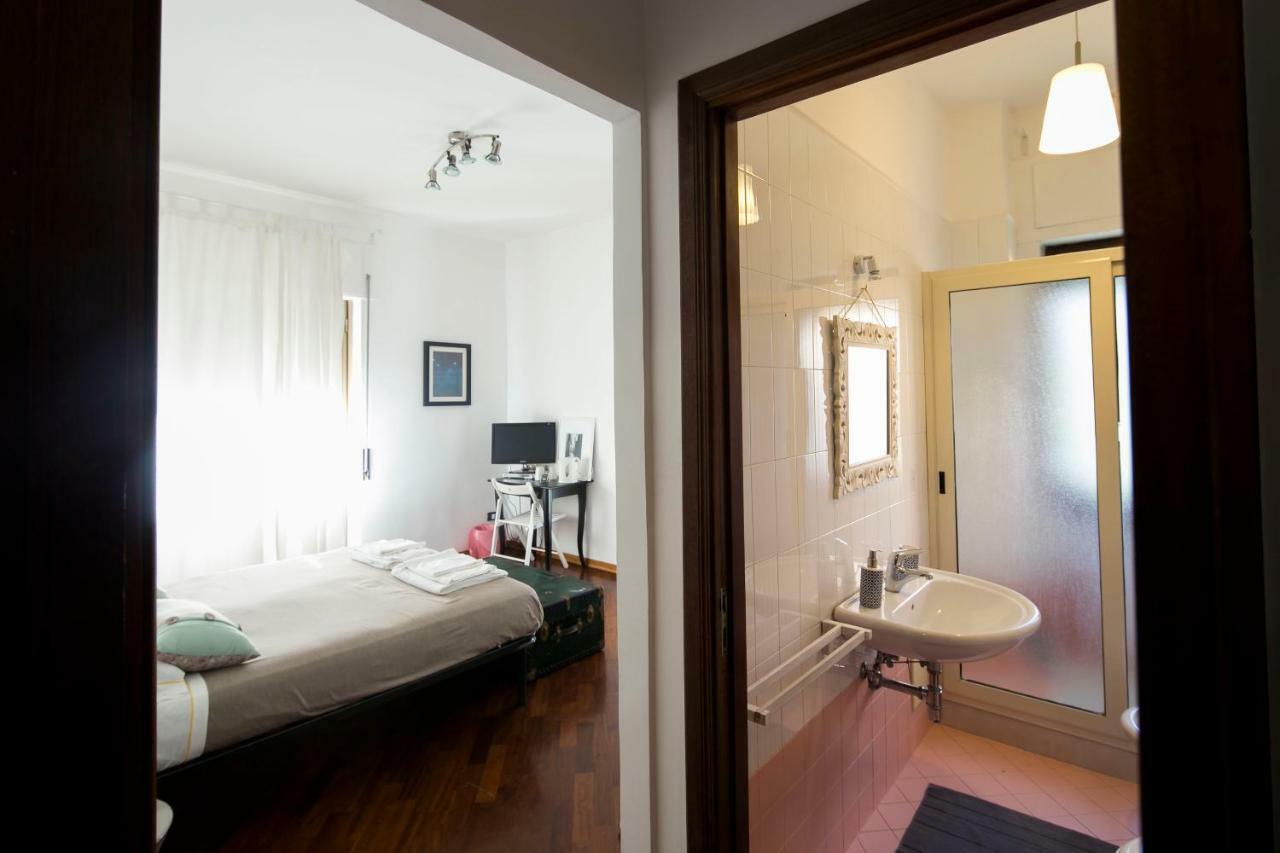 I Quattro Gattoni Hotel เนเปิลส์ ภายนอก รูปภาพ